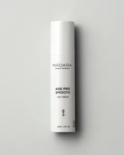 Madara Cosmetics Smooth Crema de día