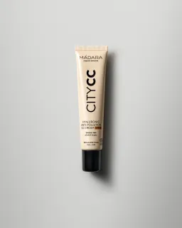 Madara Cosmetics Hyaluronic Anti-Pollution CC Cream SPF15