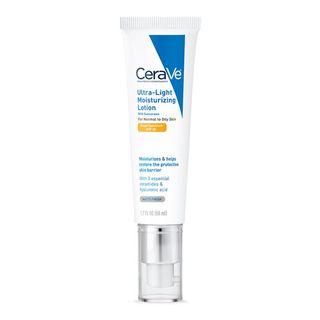 CeraVe Ultra-Light Moisturizing Face Lotion with SPF 30, . - Pack 1