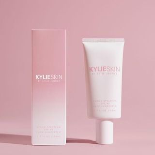 KYLIE SKIN Broad Spectrum SPF 40 Face Sunscreen