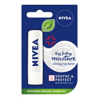 Nivea soothe & protect SPF 15 lip balm