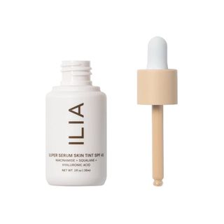 ILIA Super Serum Skin Tint SPF 40 in Tulum ST2