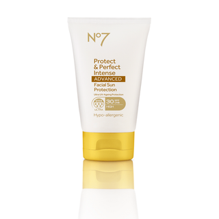 No7 Protect & Perfect Intense ADVANCED Facial Protection SPF30 | No7