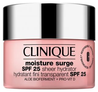 Clinique Moisture Surge Moisturizer Clear Finish SPF25