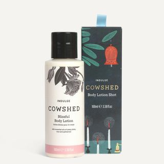 Cowshed Indulge Body Lotion Shot