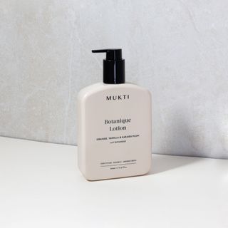 Mukti Organics Botanique Hand & Body Lotion