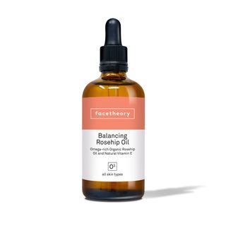Facetheory Balancing Rosehip Oil O3 with Organic Rosehip Oil and Natural Vitamin E
