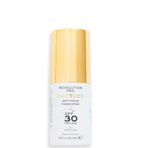 REVOLUTION SKINCARE Pro Protect Soft Focus Fixing Spray SPF30