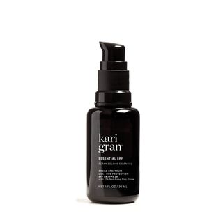 Kari Gran Essential SPF 28