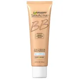 Garnier - BB Cream Oil-Free Face Moisturizer, Light / Medium SPF 20