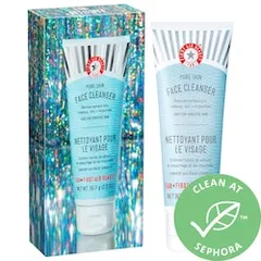 First Aid Beauty - Clean Queen - Face Cleanser Holiday Gift