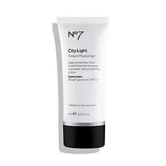 No7 - City Light Tinted Moisturizer SPF 15
