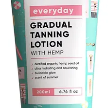 Gradual Tanning Lotion With Hemp
