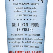 First Aid Beauty - Face Cleanser